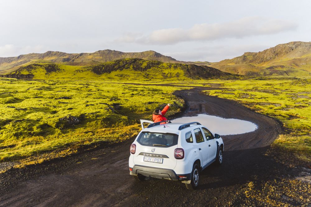 Women exploring Iceland on a 4x4 car rental.